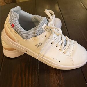 On Running THE ROGER Advantage